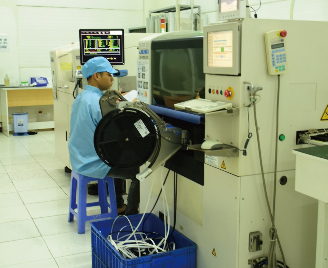 VN工場_表面実装_2