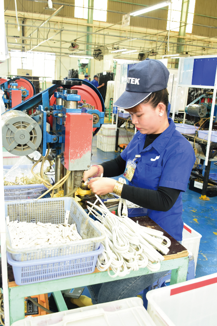 ベトナム電線加工③